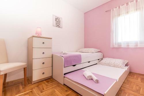 Apartment Kastel Kambelovac 11678a