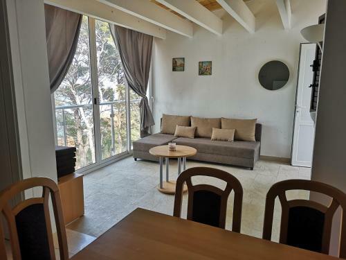 Lumbarda Resort Apartment