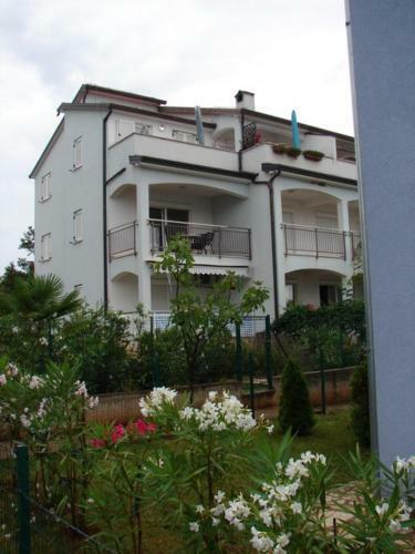 Apartment Latica