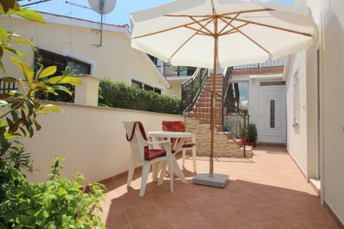 Apartment Porec, Mirna River 2