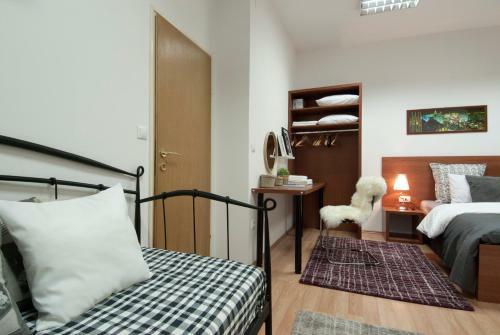 City Lights Apartment