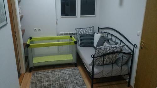 City Lights Apartment