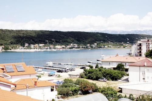 Apartment Supetarska Draga - Donja 5033a
