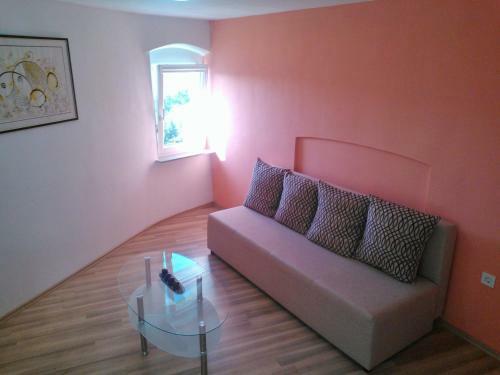 Karla Apartment