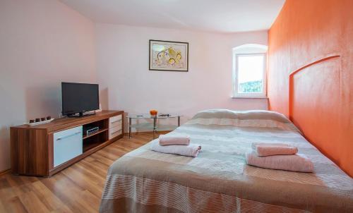 Karla Apartment