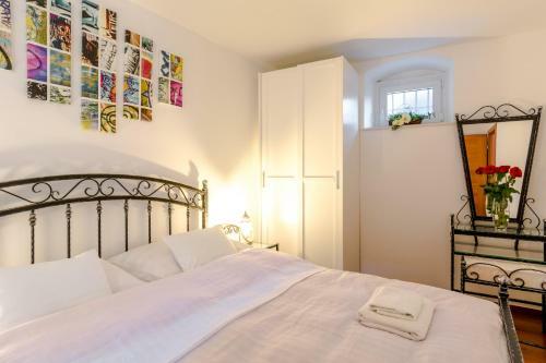 Apartments And Rooms Villa Erede