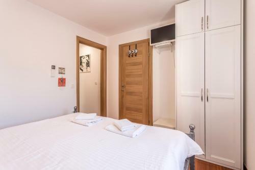 Apartments And Rooms Villa Erede