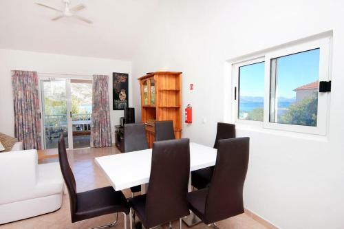 Apartment Kneza 168a