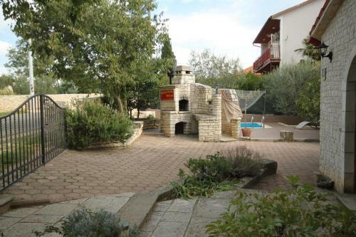 Apartment Krnica 7357b