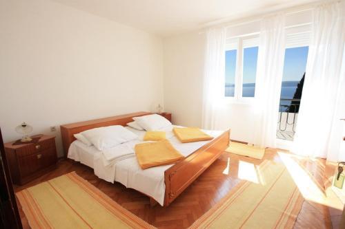 Apartment In Dramalj 5778