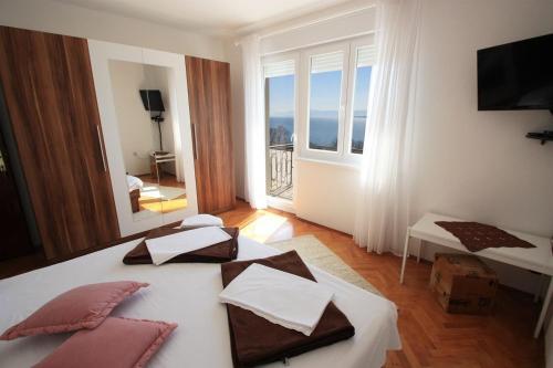 Apartment In Dramalj 5778