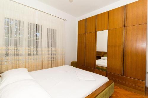 Apartment Biograd Na Moru 11327a