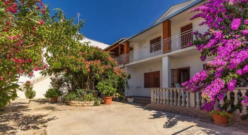 Apartment Biograd Na Moru 11327a