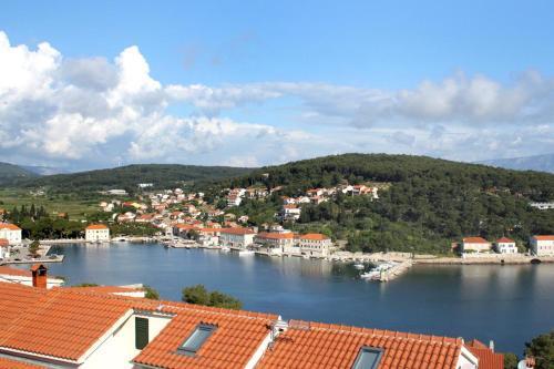 Apartment Jelsa 8765d