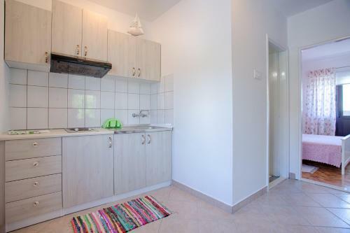 Apartment Dijana Podstrana