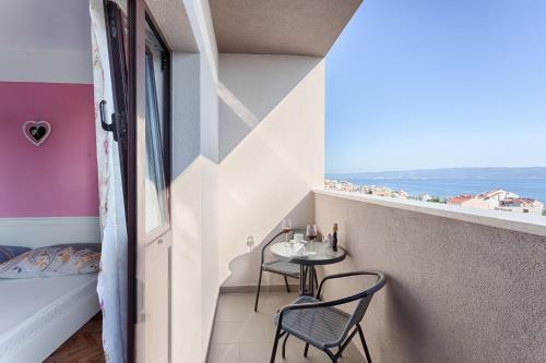 Apartment Dijana Podstrana