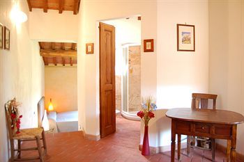 Hotel Locanda Vesuna