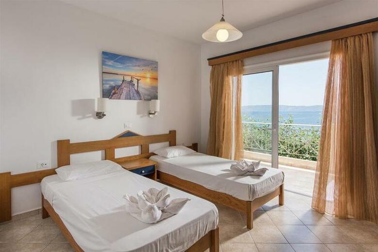 Balos Beach Hotel
