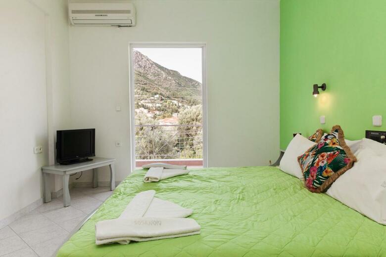 Hotel Cosmopol Studios