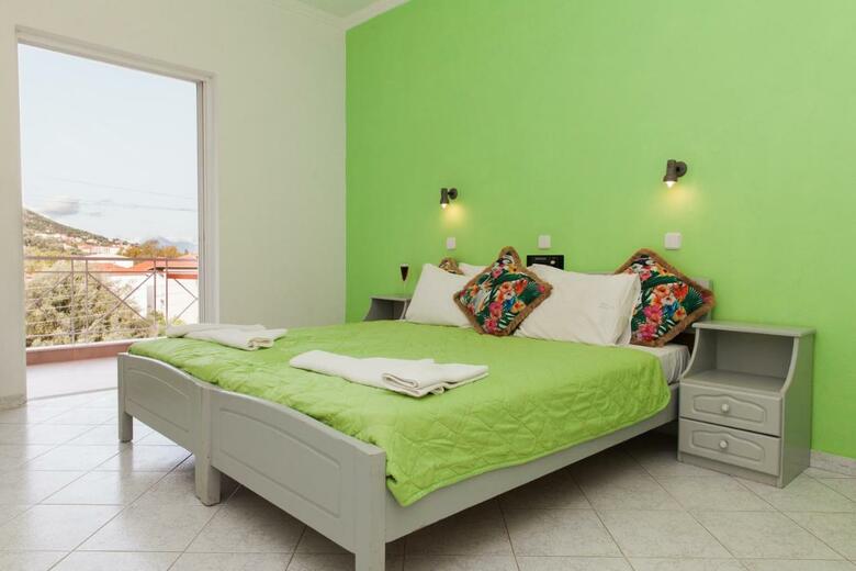 Hotel Cosmopol Studios