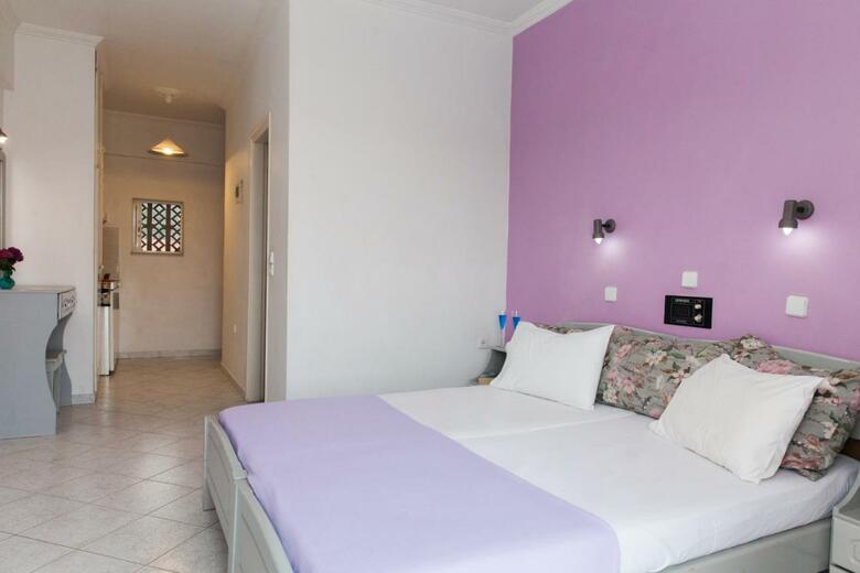 Hotel Cosmopol Studios