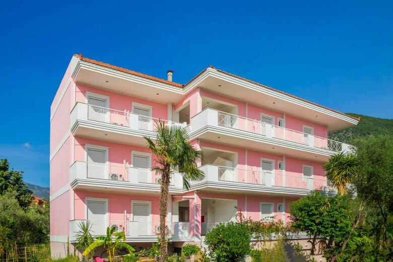 Hotel Cosmopol Studios