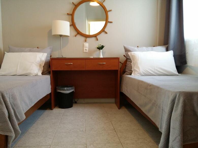 Hotel Chryssi Akti