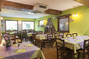Hotel Armanac De Toubie
