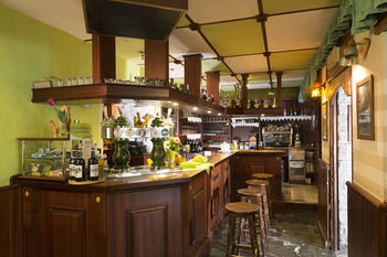 Hotel Armanac De Toubie