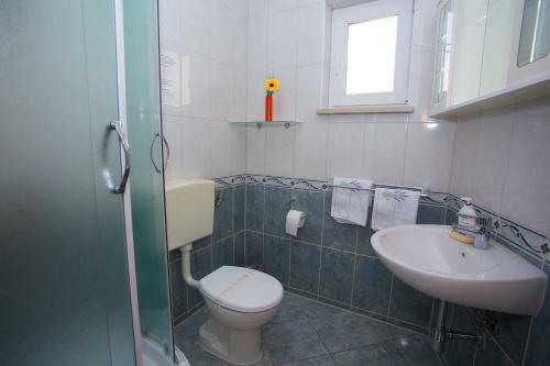 Hostal Apartments Matea