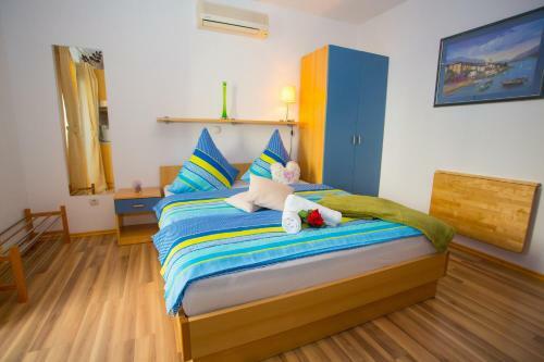 Hostal Apartments Matea