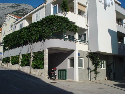 Milic Apartments