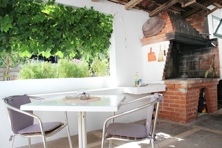 Hostal Pansion Ivan & Ivana