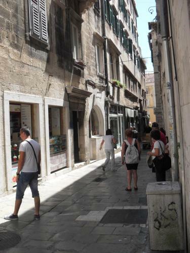 Private Apartments In Diocletians Palace