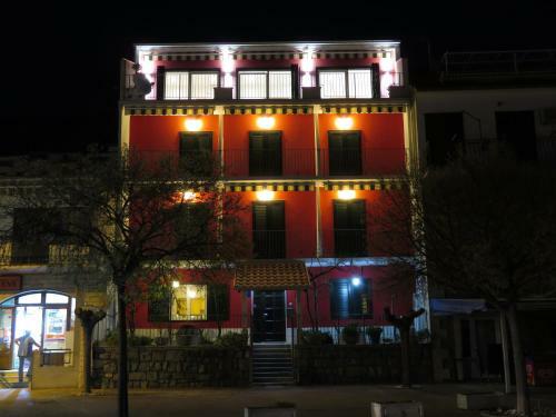 Hostal Casa Rosada