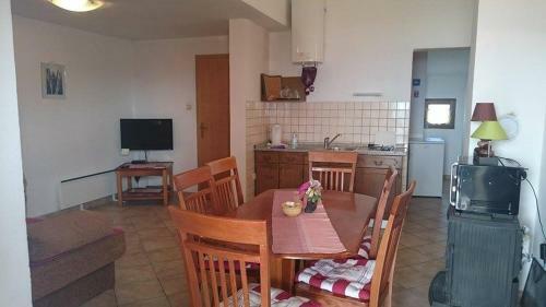Apartments Jadranka Povile