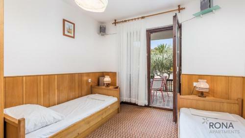 Rona Apartment Josip