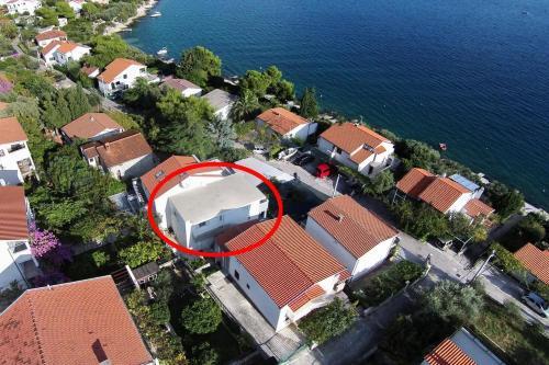 Apartment Seget Vranjica 10328a