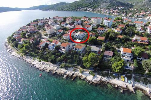 Apartment Seget Vranjica 10328a