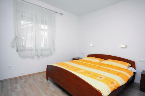 Apartment Kampor 4986a