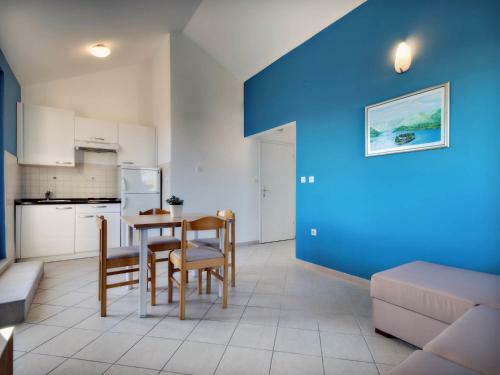 Apartments Zizic