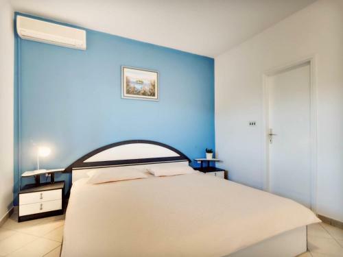 Apartments Zizic