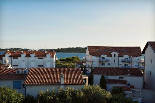 Apartments Zizic