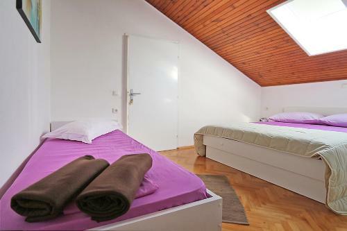 Apartments Skako