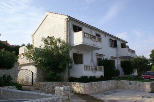 Apartment Splitska 2889b