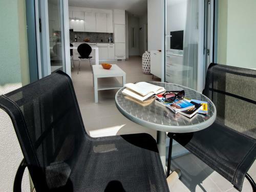 Apartments Anamar