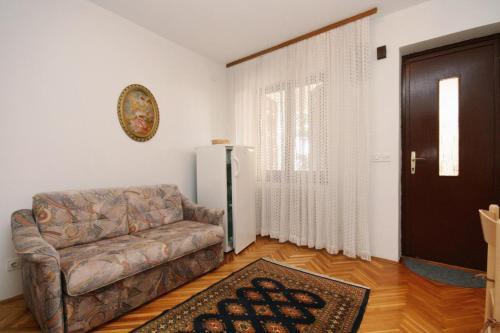 Apartment Selce 5565b