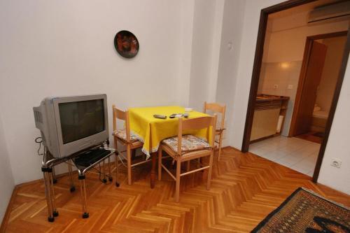 Apartment Selce 5565b