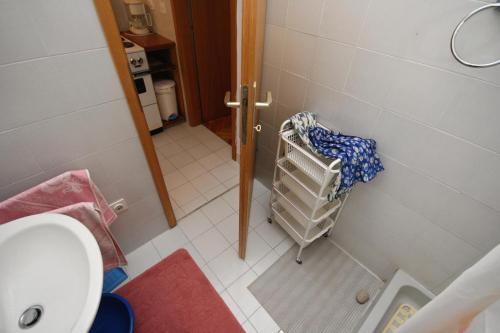 Apartment Selce 5565b