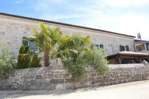 Villa Veleniki